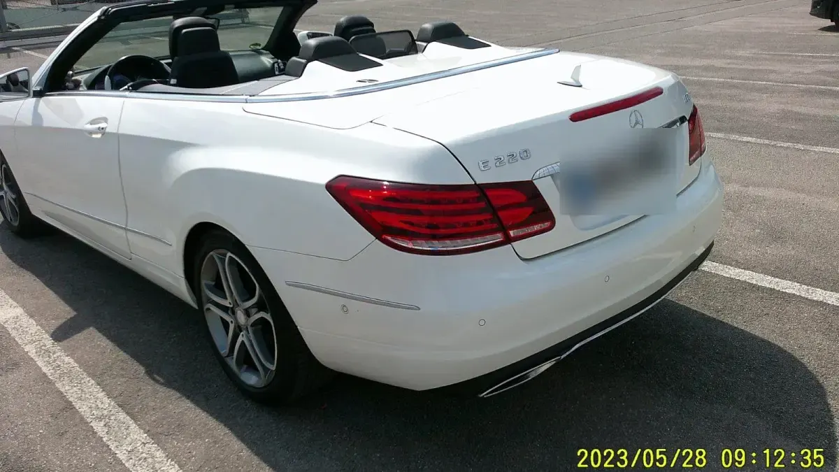 Gebraucht Mercedes E220 170 PS (125 kW) 2013 Andere farben Cabrio