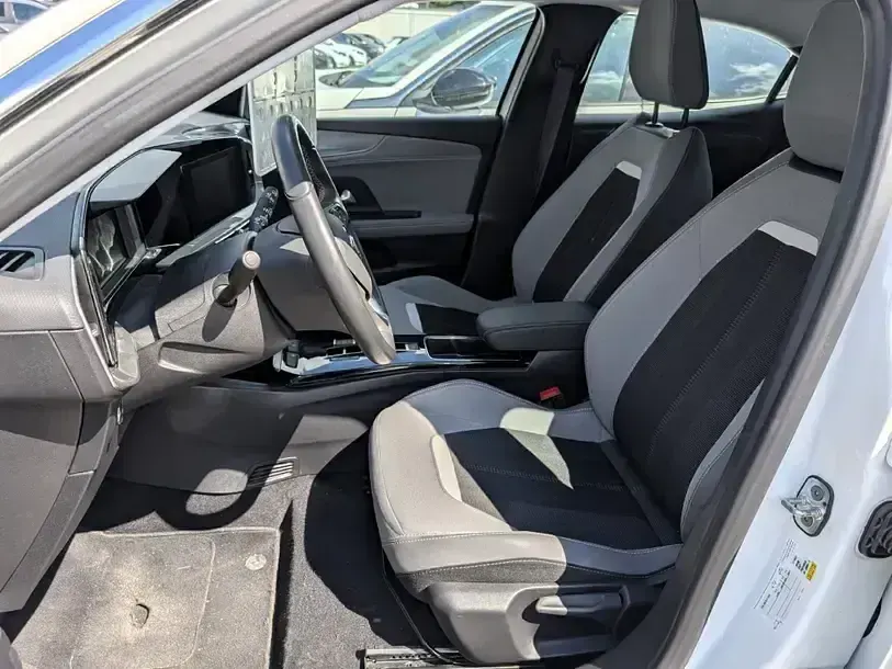 Gebraucht Opel Mokka-e Elegance 100 kW (136 PS) 2024 Weiß SUV