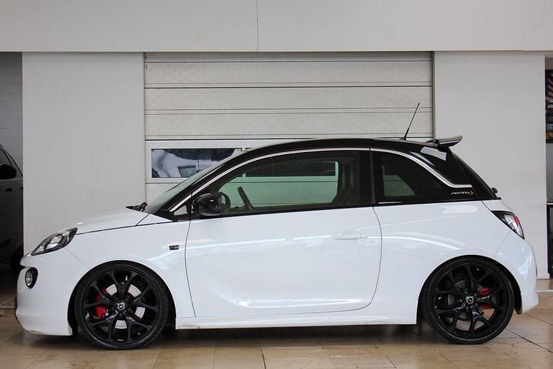 Gebraucht Opel Adam S 150 PS (110 kW) 2019 Weiß Kleinwagen