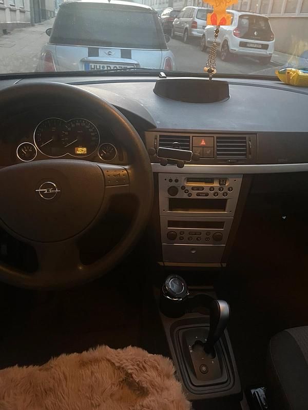 Gebraucht Opel Meriva 101 PS (74 kW) 2003 Grau Van / Kleinbus