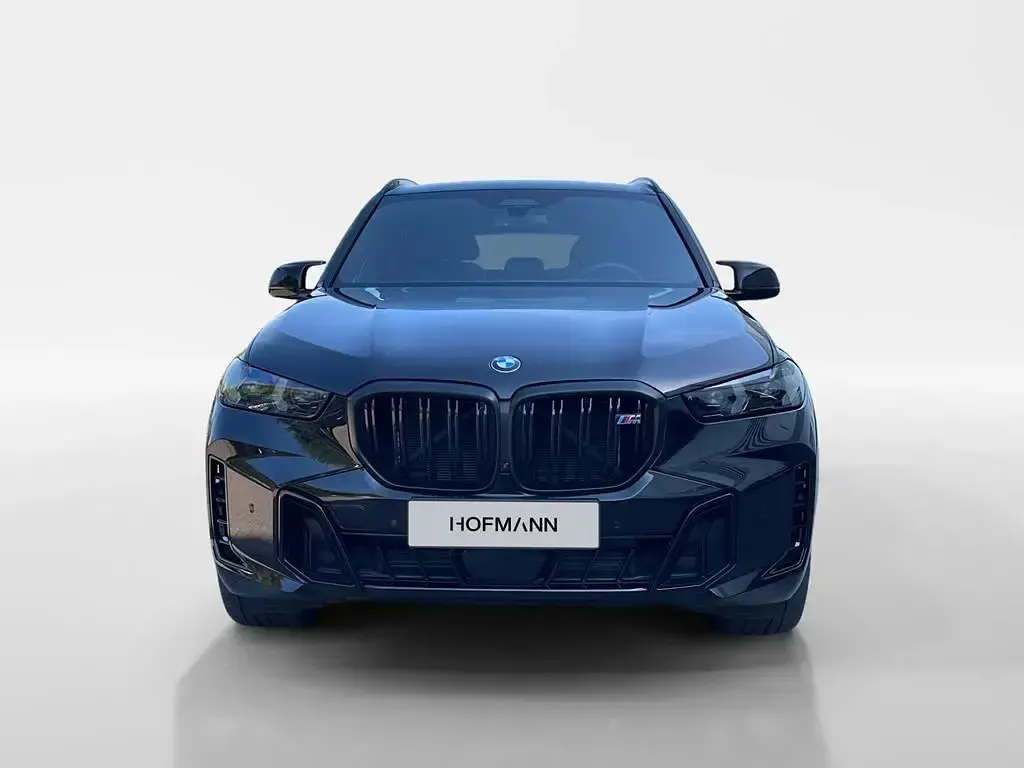 Gebraucht BMW X5 M Sport 530 PS (389 kW) 2024 Saphirschwarz metallic SUV