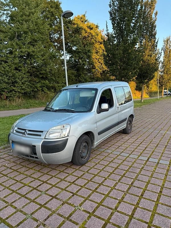 Silber Gebraucht 2007 Citroën Berlingo Van / Kleinbus | 1.400 € (Guter Preis) - Bild 1/4