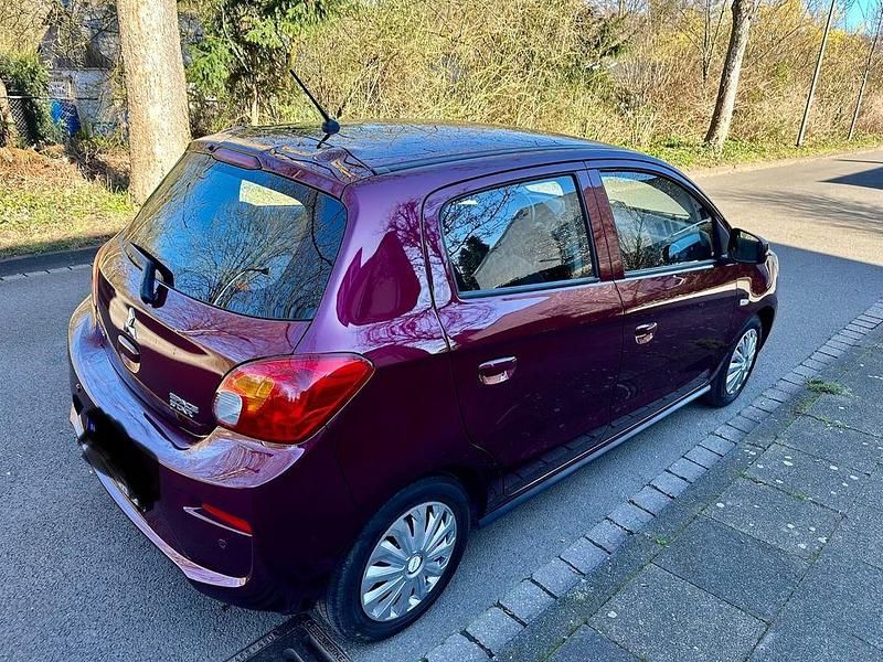 Gebraucht Mitsubishi Space Star Active 71 PS (52 kW) 2020 Rot Kleinwagen