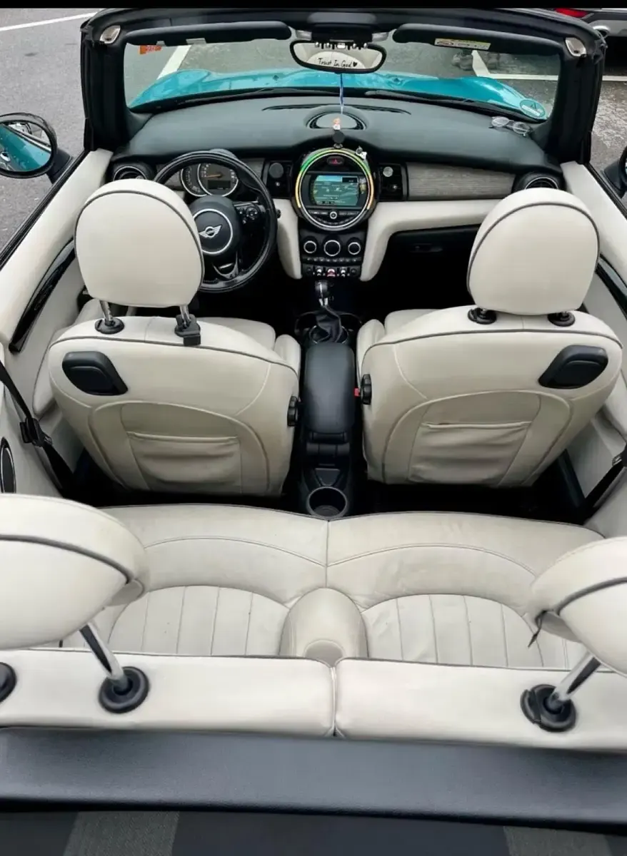 Käytetty Mini Cooper D Cabriolet 116 HP (85 kW) 2016 Sininen Avoauto