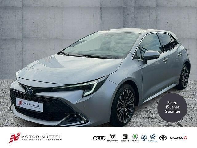 Gebraucht Toyota Corolla Team 140 PS (102 kW) 2023 Silber Limousine