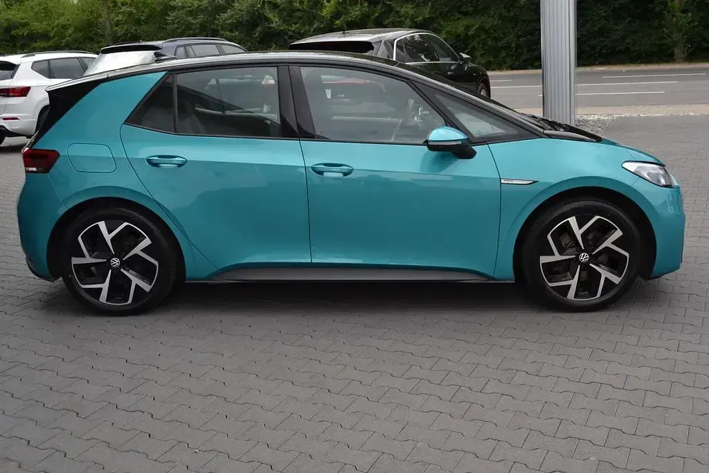 Gebraucht VW ID.3 Pro Performance 150 kW (204 PS) 2023 Blau Kleinwagen