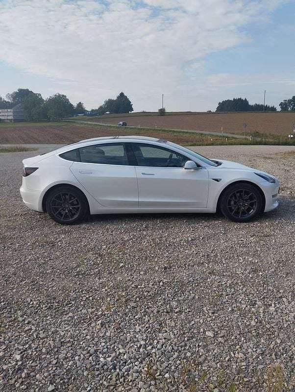 Gebraucht Tesla Model 3 Performance 350 kW (476 PS) 2019 Weiß Limousine