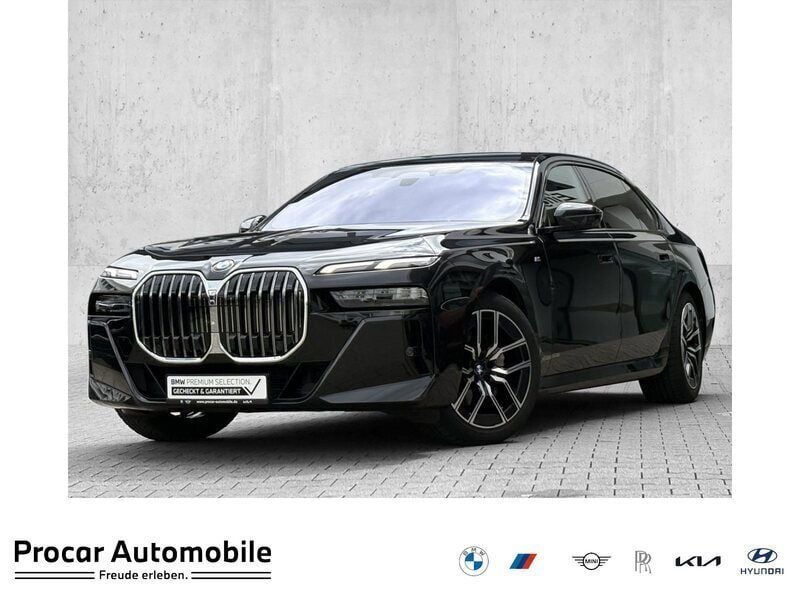 Schwarz Gebraucht 2024 BMW 740 M Sport Limousine | 88.340 € (Superpreis) - Bild 1/2