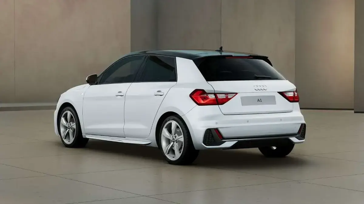 Gebraucht Audi A1 Sportback S-Line 95 PS (69 kW) 2025 Weiß Kleinwagen