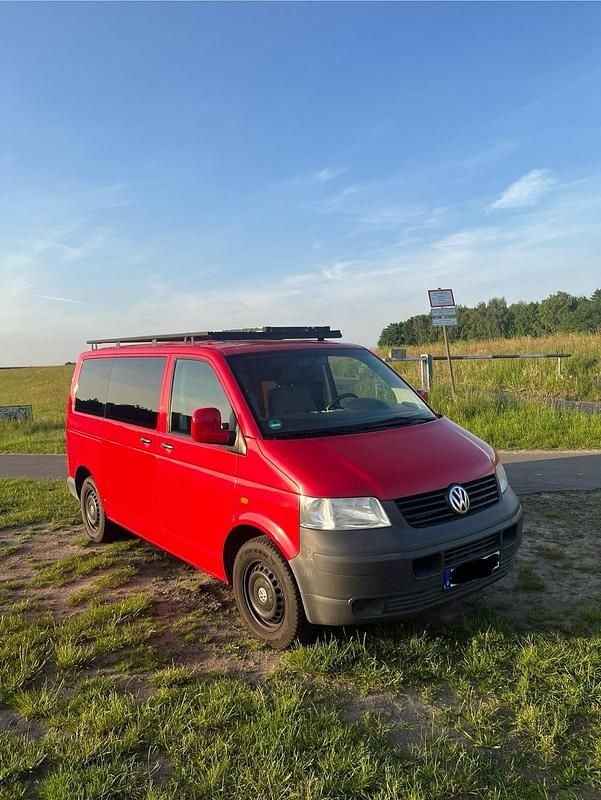 Rot Gebraucht 2006 VW T5 Van | 17.500 € - Bild 1/4
