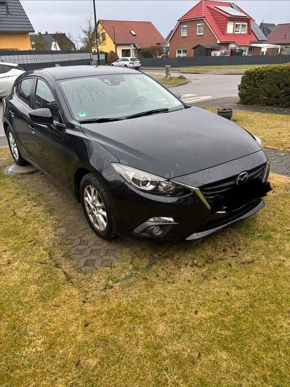 Gebraucht Mazda 3 Center-Line 120 PS (88 kW) 2016 Schwarz Limousine