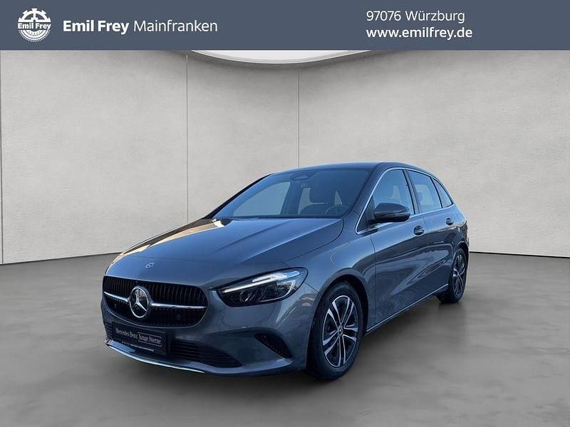 Grau Gebraucht 2025 Mercedes B180 Advanced Van / Kleinbus | 27.950 € (Guter Preis) - Bild 1/4