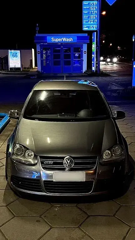 Gebraucht VW Golf IV R 250 PS (183 kW) 2005 Silber Limousine