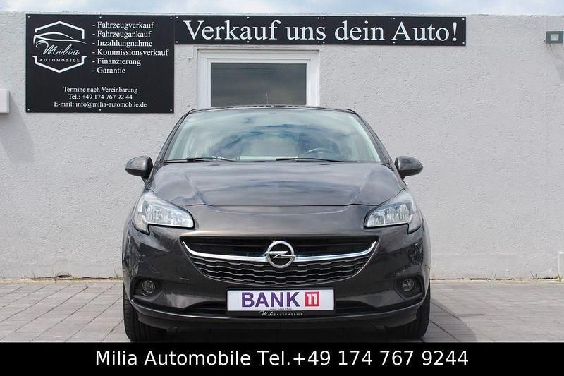 Grau Gebraucht 2015 Opel Corsa Color Edition Limousine | 7.280 € (Fairer Preis) - Bild 1/4