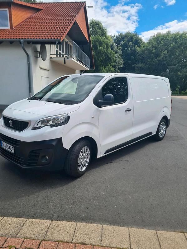 Weiß Gebraucht 2019 Peugeot Expert Van | 11.950 € (Guter Preis) - Bild 1/4