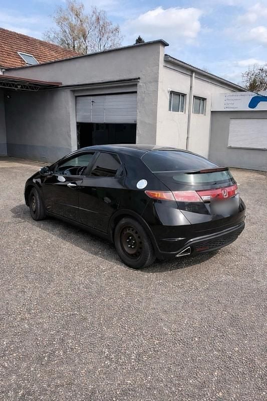 Gebraucht Honda Civic 140 PS (102 kW) 2007 Schwarz Limousine