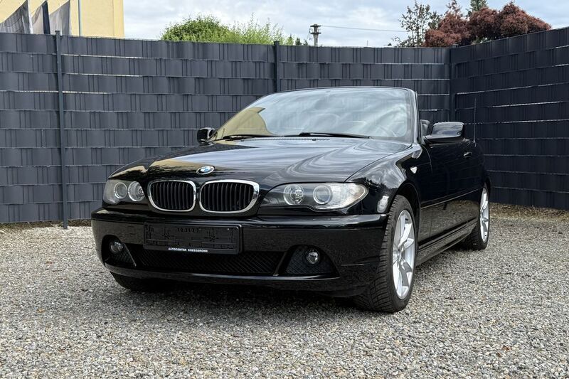 Schwarz Gebraucht 2004 BMW 318 Cabriolet Sport Line Cabrio | 8.499 € (Fairer Preis) - Bild 1/4
