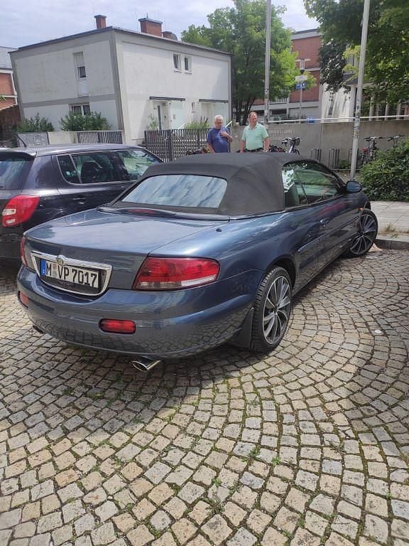 Gebraucht Chrysler Sebring Cabriolet 203 PS (149 kW) 2002 Blau Cabrio