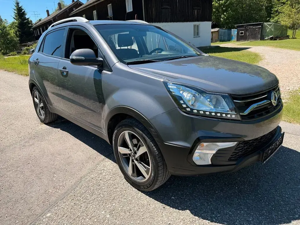 Gebraucht SsangYong Korando Quartz 178 PS (130 kW) 2018 Grau SUV