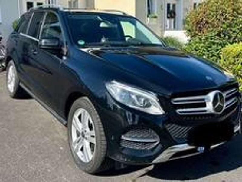 Schwarz Gebraucht 2018 Mercedes GLE350 SUV | 32.500 € (Guter Preis) - Bild 1/4