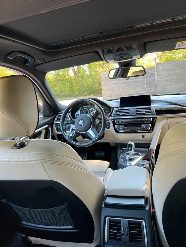 Second-hand BMW 330e iPerformance 252 CP (185 kW) 2017 Maro Berlinǎ