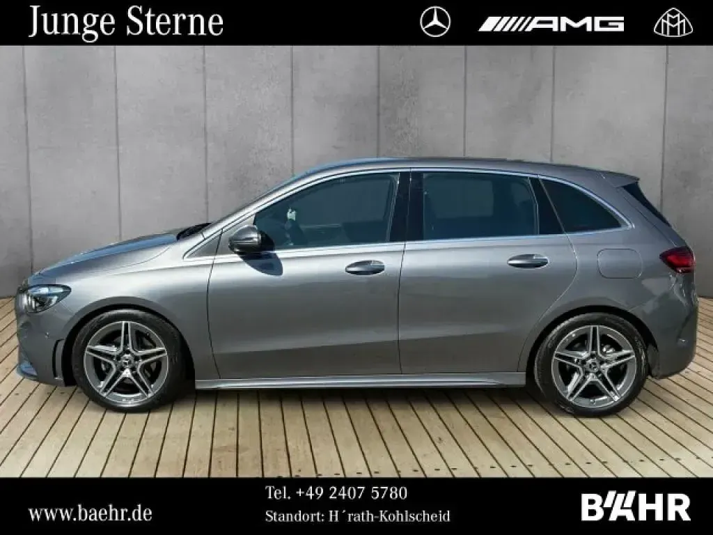 Gebraucht Mercedes 200 150 PS (110 kW) 2023 Lack mountaingrau (metallic) Limousine