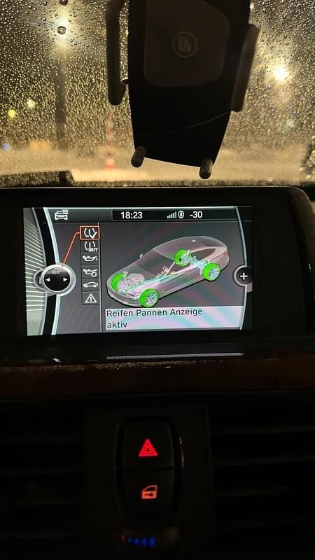 Gebraucht BMW 320 Gran Turismo Luxury Line 184 PS (135 kW) 2015 Silber Limousine