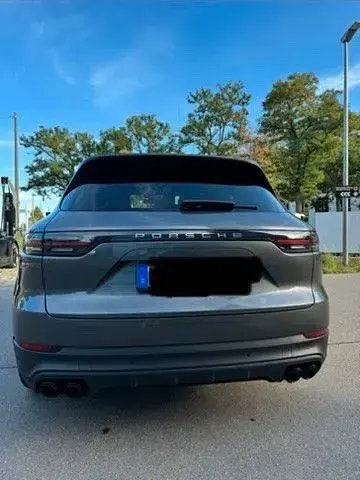 Second-hand Porsche Cayenne 340 CP (250 kW) 2020 Gri SUV