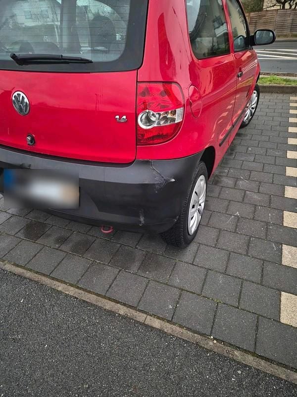 Second-hand VW Fox 55 CP (40 kW) 2008 Roșu Hatchback