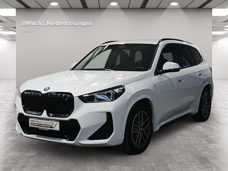 Weiß Gebraucht 2023 BMW iX1 M Sport SUV | 40.900 € (Fairer Preis) - Bild 1/4