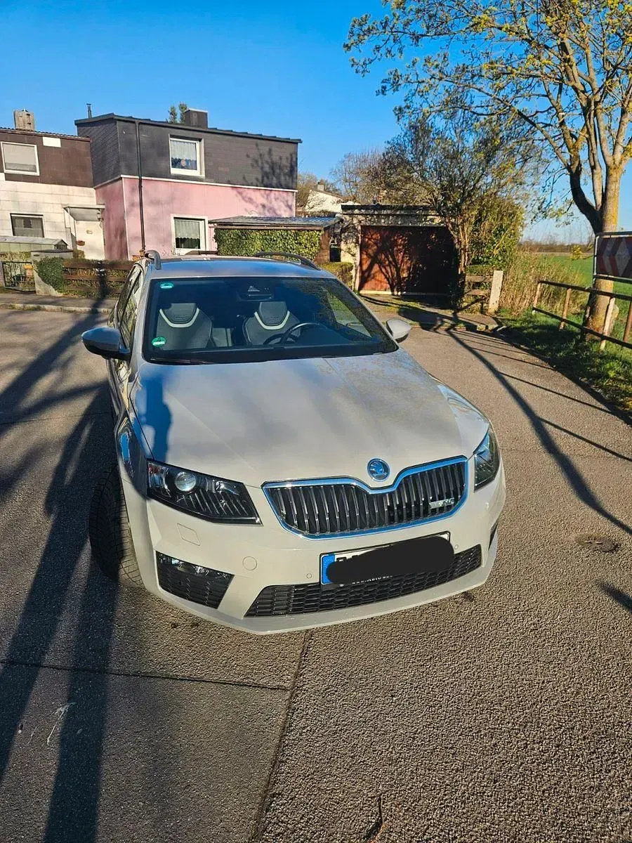 Gebraucht Skoda Octavia RS 220 PS (161 kW) 2014 Grau Kleinwagen