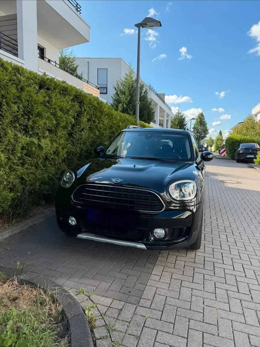 Gebraucht Mini One Countryman 116 PS (85 kW) 2019 Schwarz SUV
