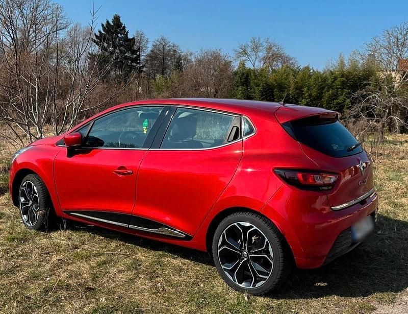 Gebraucht Renault Clio IV 118 PS (86 kW) 2017 Rot Kleinwagen