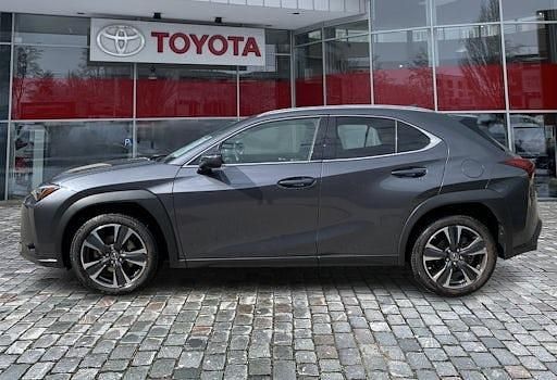 Gebraucht Lexus UX 250h 184 PS (135 kW) 2022 Grau SUV