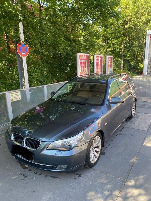 Grau Gebraucht 2010 BMW 520 Kombi | 5.200 € (Superpreis) - Bild 1/4