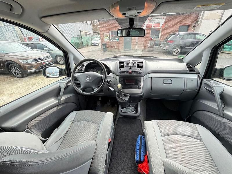Gebraucht Mercedes Viano 150 PS (110 kW) 2008 Silber Van / Kleinbus