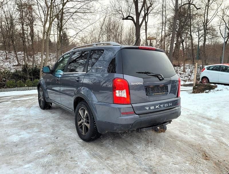 Gebraucht SsangYong Rexton Sapphire 178 PS (130 kW) 2017 Grau SUV