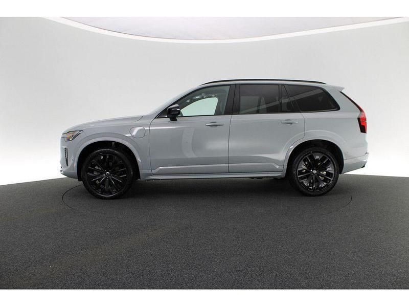 Neu Volvo XC90 Plus 455 PS (334 kW) 2026 Vapour grey SUV