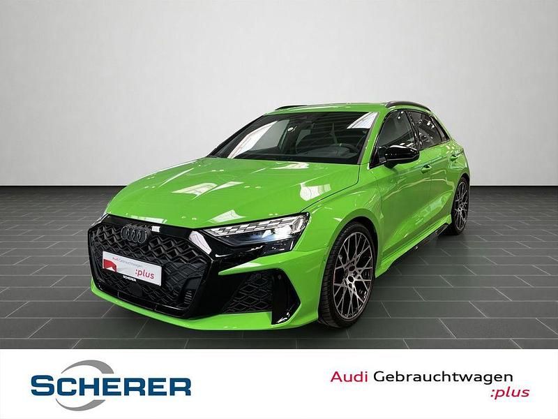 Kyalamigrün Gebraucht 2024 Audi RS3 Sportback Comfort Kleinwagen | 64.990 € (Guter Preis) - Bild 1/4