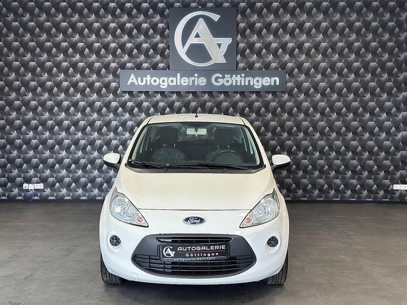 Gebraucht Ford Ka Trend 69 PS (50 kW) 2014 Weiß Kleinwagen