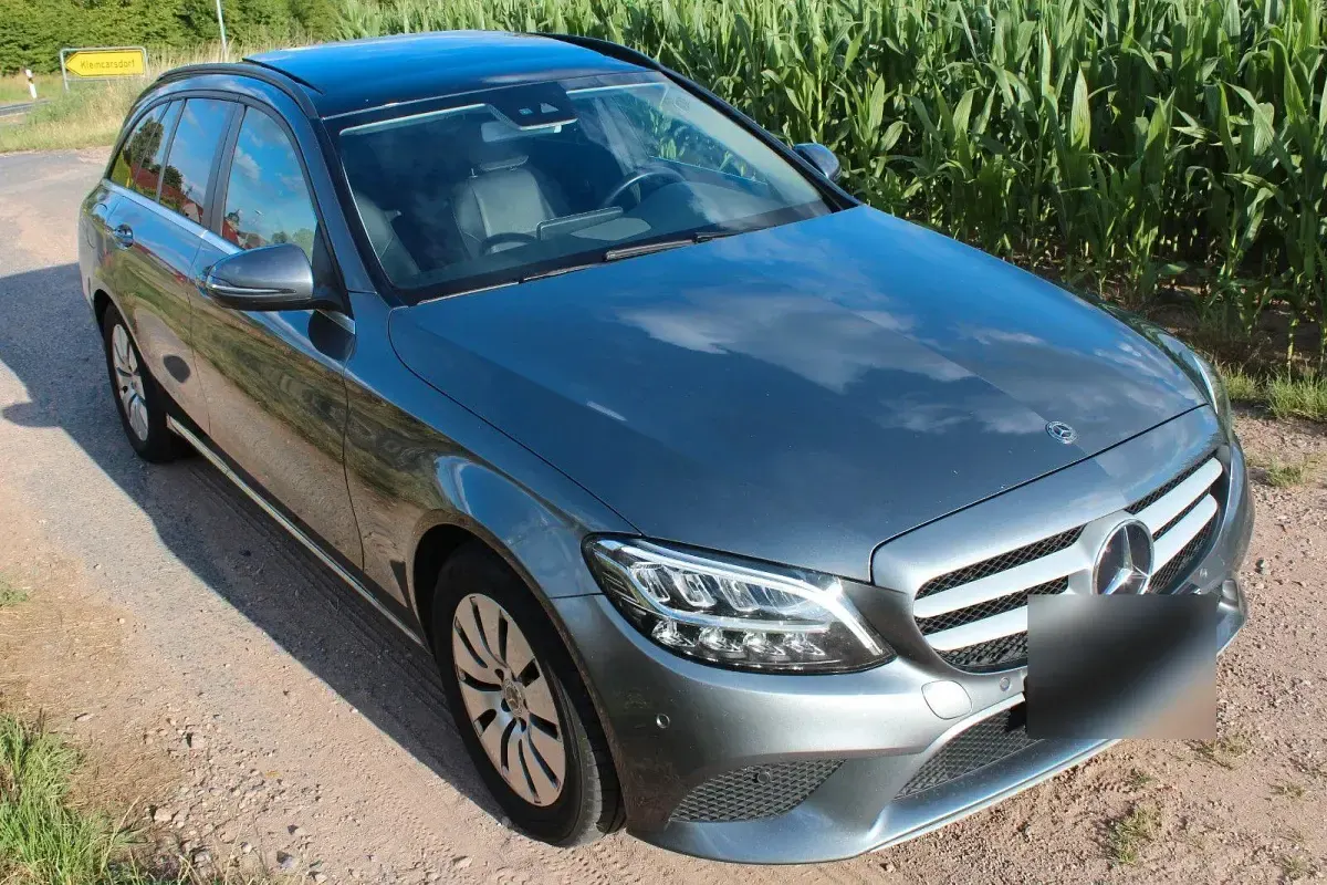 Gebraucht Mercedes C200 150 PS (110 kW) 2018 Grau Kombi
