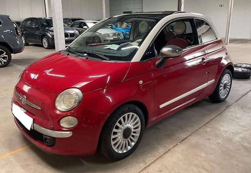 Gebraucht Fiat 500 Lounge 86 PS (63 kW) 2012 Rot Kleinwagen