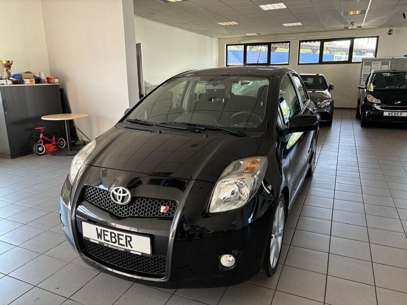 Schwarz Gebraucht 2007 Toyota Yaris Limousine | 8.999 € - Bild 1/4