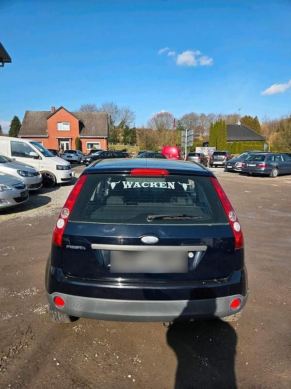 Gebraucht Ford Fiesta 60 PS (44 kW) 2005 Kleinwagen