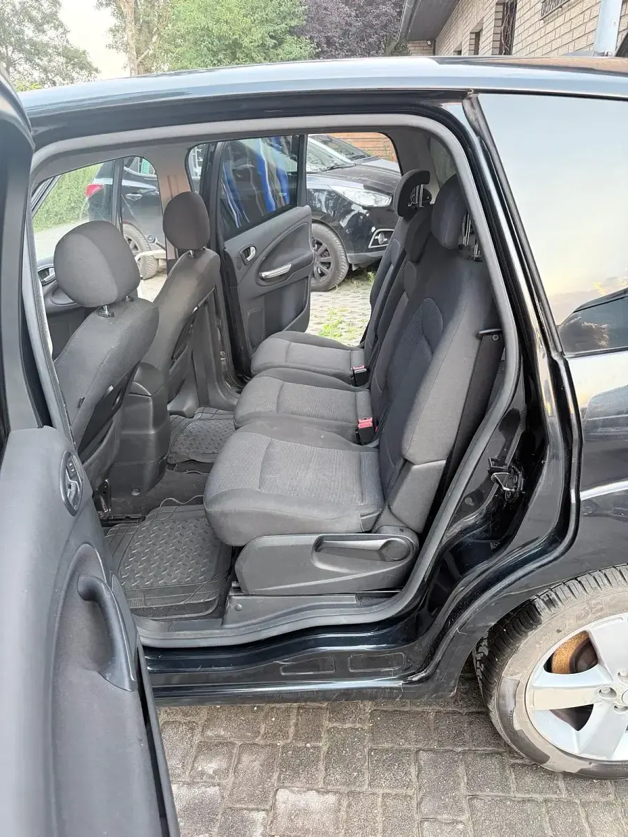 Gebraucht Ford S-MAX S 145 PS (106 kW) 2009 Schwarz Van / Kleinbus