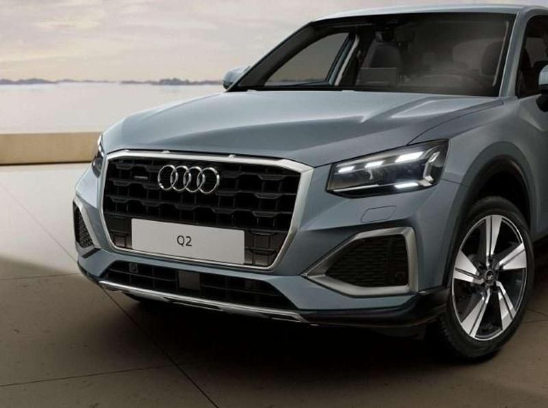 Neu Audi Q2 Advanced Plus 190 PS (139 kW) 2026 Pfeilgrau perleffekt SUV