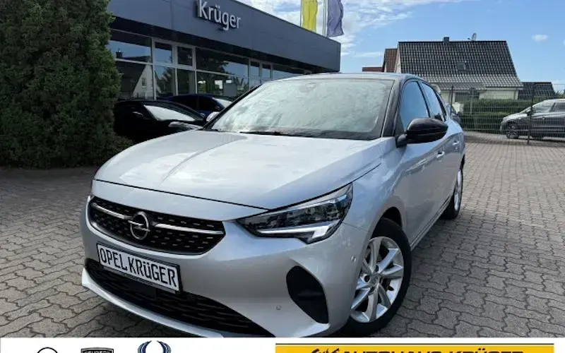 Usado Opel Corsa Elegance 101 HP (74 kW) 2023 Sedan