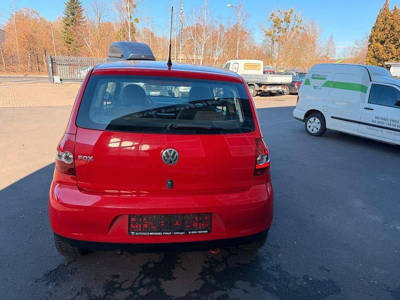 Gebraucht VW Fox Refresh 54 PS (39 kW) 2009 Rot Kleinwagen