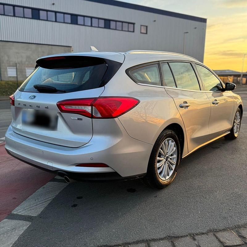 Gebraucht Ford Focus Active 155 PS (114 kW) 2020 Silber Kombi