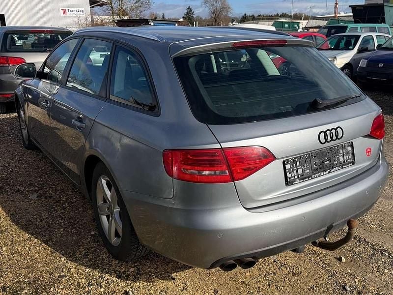 Gebraucht Audi A4 160 PS (117 kW) 2009 Grau Kombi